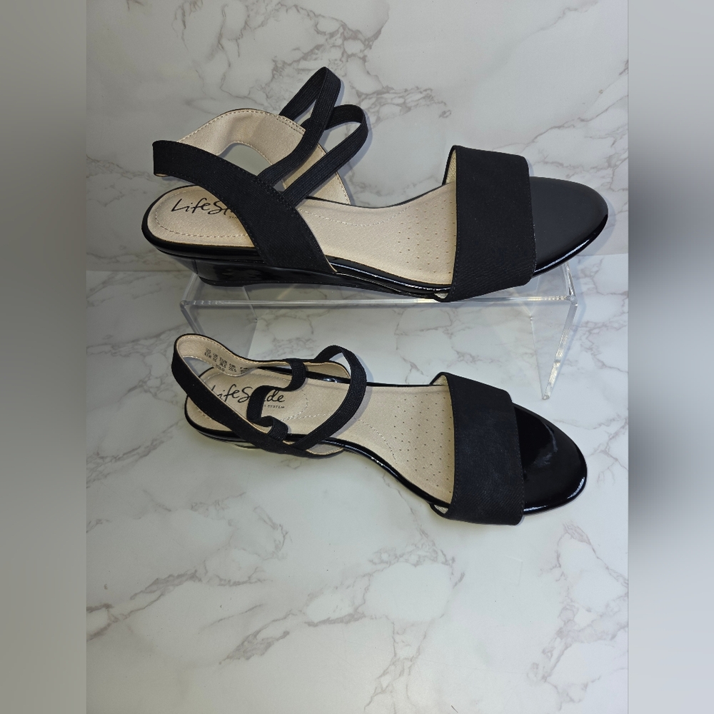 Life Stride Black Open-Toe Slingback Sandals(B2)